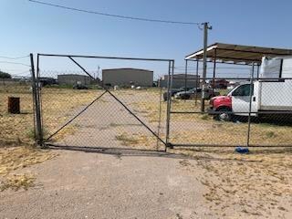 13700 Paredon Dr, El Paso, TX 79928 - photo 2