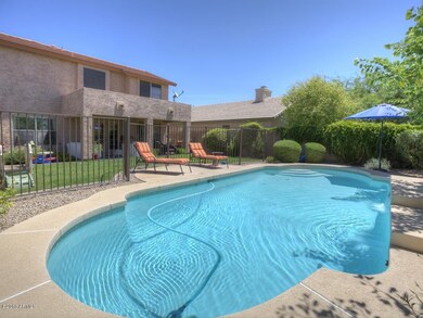 4619WeaverRearPool