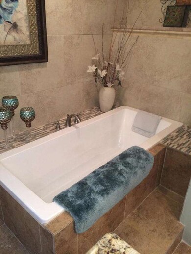 Master Tub Retreat