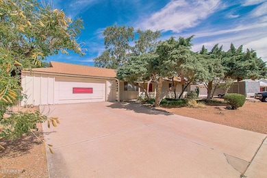 03-Desert Hills Exterior