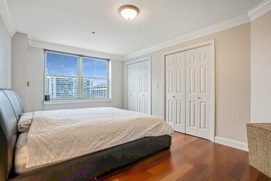 West End Place unit 901, Boston, MA 02114 - photo 4
