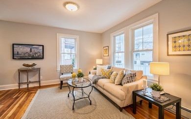 4 Glover St unit 2, Salem, MA 01970 - photo 4