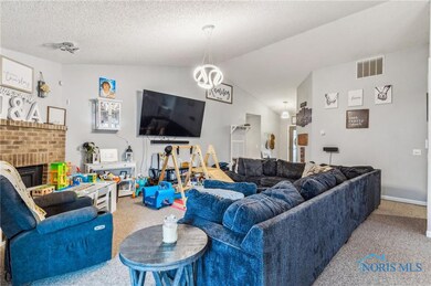 224 E Sawmill Rd, Findlay, OH 45840 - photo 7