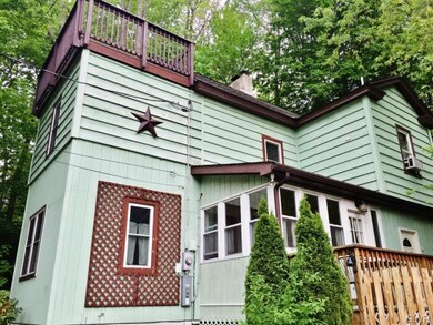 910 Laurel St, Jim Thorpe, PA 18229 - photo 3