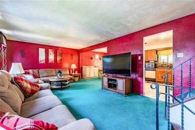 8 Harris Dr, Herminie, PA 15637 - photo 2