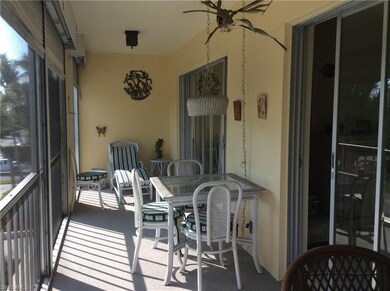 1051 3rd St S unit 306, Naples, FL 34102 - photo 3