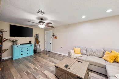 1113 Hidden Hills Dr, Corsicana, TX 75110 - photo 7