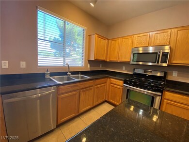 5680 Arrow Tree St, Las Vegas, NV 89130 - photo 4