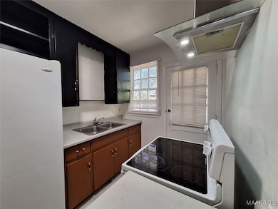 2215 E 2nd St, Montgomery, AL 36106 - photo 4