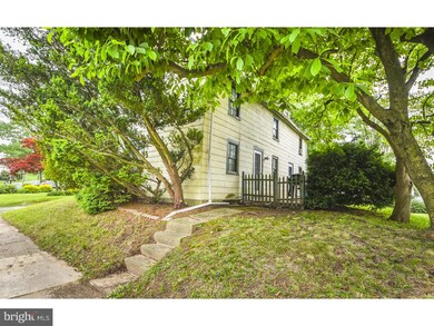 2058 Old Welsh Rd, Abington, PA 19001 - photo 2