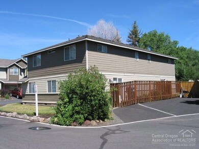 1641 NE Lotus Dr unit 1&2, Bend, OR 97701 - photo 4