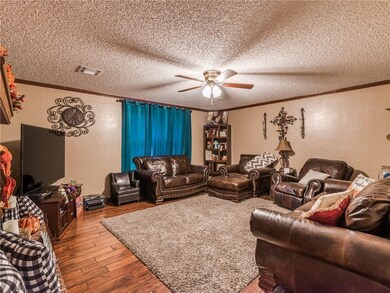 6505 W 9th St, Cushing, OK 74023 - photo 4
