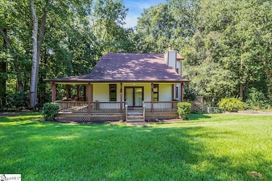 403 Park Cir W, Easley, SC 29642 - photo 2