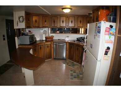 5 Clearview Dr, Rochester, NH 03867 - photo 5