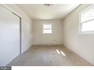 1966 Melvina Rd, Woodbury, NJ 08096 - photo 7