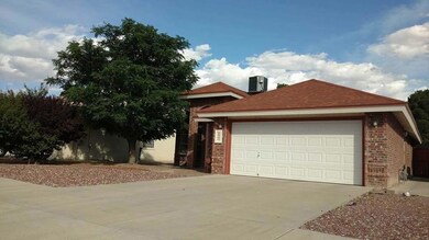 236 Lago Grande Dr, Horizon City, TX 79928 - photo 2