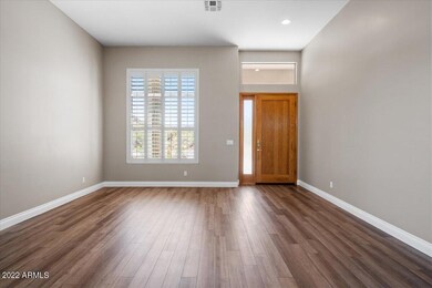 03-Living Room