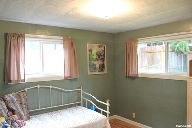 740 Ratcliff Dr SE, Salem, OR 97302 - photo 7