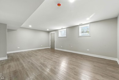 4351 S King Dr unit G, Chicago, IL 60653 - photo 2