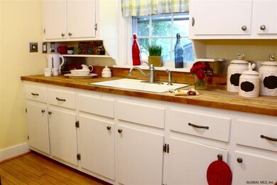 93 Euclid Ave, Troy, NY 12180 - photo 2