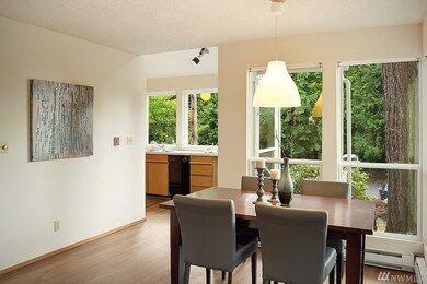 5700 80th Ave SE, Mercer Island, WA 98040 - photo 7