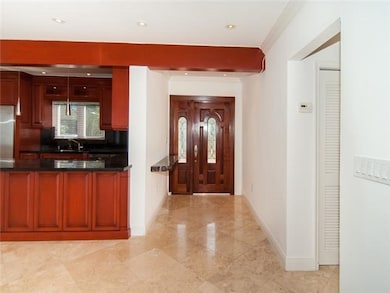 628 Ridgewood Rd, Key Biscayne, FL 33149 - photo 2