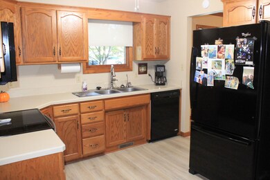 5011 Countess Dr, Columbus, IN 47203 - photo 7