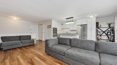 Gordon Terrace Condominiums unit 816, Chicago, IL 60613 - photo 6