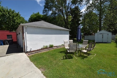 4212 Douglas Rd, Toledo, OH 43613 - photo 3