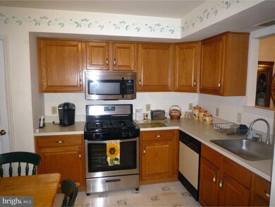 1235 Fredrick Blvd, Reading, PA 19605 - photo 2