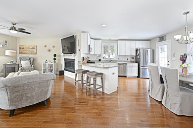 524 Mammoth Rd unit 1, Dracut, MA 01826 - photo 7