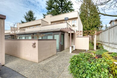 8225 212th St SW unit 205, Edmonds, WA 98026 - photo 5
