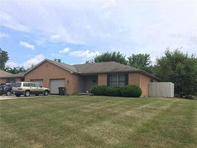 1165 Side / Great Location / Rents Shoul