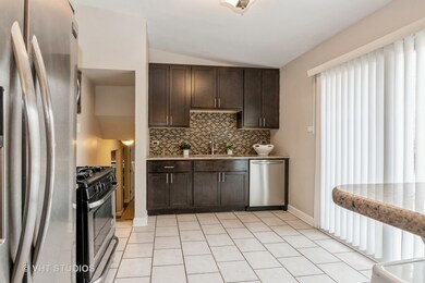 17010 Magnolia Dr, Hazel Crest, IL 60429 - photo 4