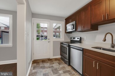 1228 Halstead Rd, Parkville, MD 21234 - photo 7