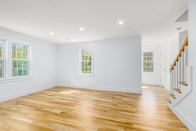 176 Palmer Ave unit 1, Falmouth, MA 2540 - photo 4