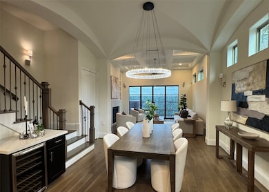 1902 W 25th St, Houston, TX 77008 - photo 4