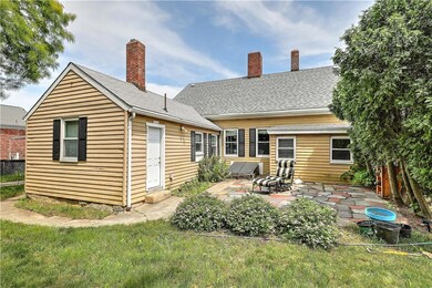 245 East Ave, Pawtucket, RI 02860 - photo 4