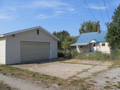 301 S Center St, Chewelah, WA 99109 - photo 2