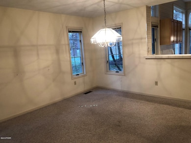 484 Overlook Dr, Hawley, PA 18428 - photo 4