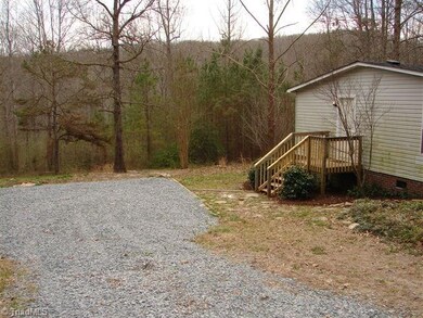 1001 Dusty Path Dr, Asheboro, NC 27205 - photo 2