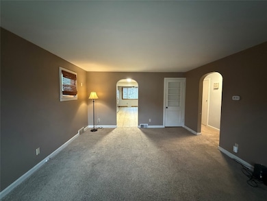 3022 Hudson Rd, Erie, PA 16508 - photo 3