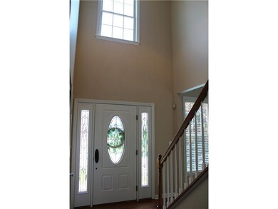 Entry/Foyer.