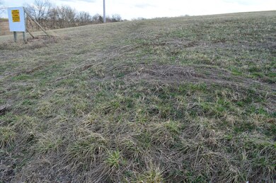 1636 Cummins Ferry Rd, Salvisa, KY 40372 - photo 2