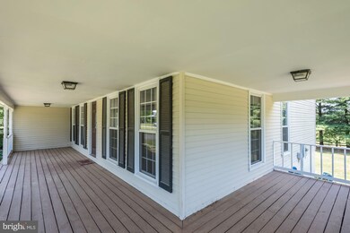 41383 Springfield Ln, Leesburg, VA 20175 - photo 6