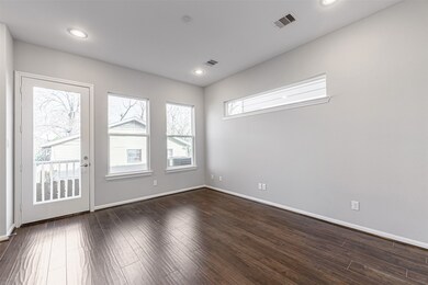 5610 Patrick St unit E, Houston, TX 77076 - photo 4