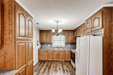 2333 Lambert Dr, Asheboro, NC 27205 - photo 5