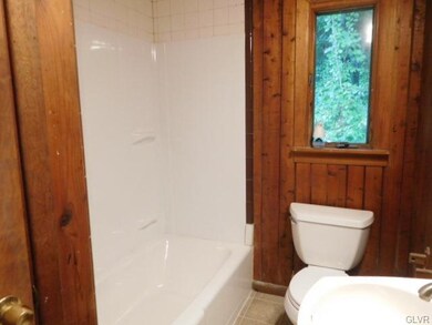 111 Sleepy Hollow Rd, Bath, PA 18014 - photo 6