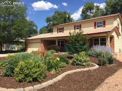 Picture shows what the front landscaping looks lik