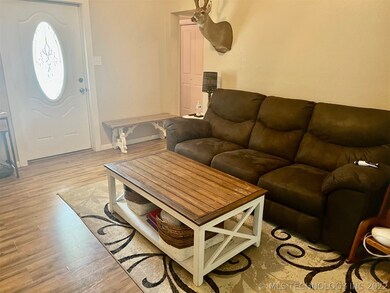 514 S College Ave, Tahlequah, OK 74464 - photo 4